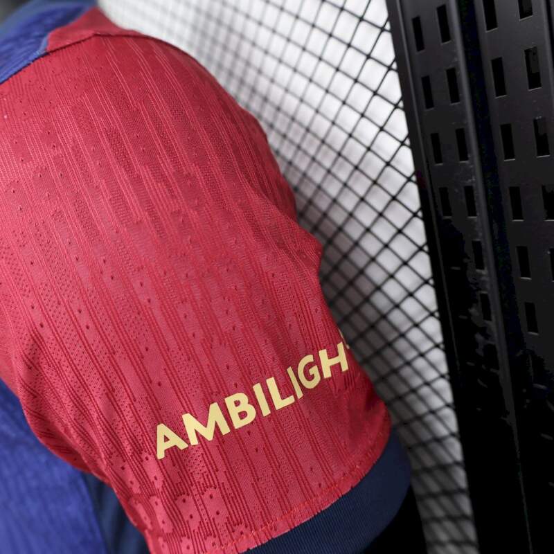BARCELONA EDICIÓN LIMITADA COLDPLAY I 2024 HOMBRE (VERSIÓN JUGADOR)