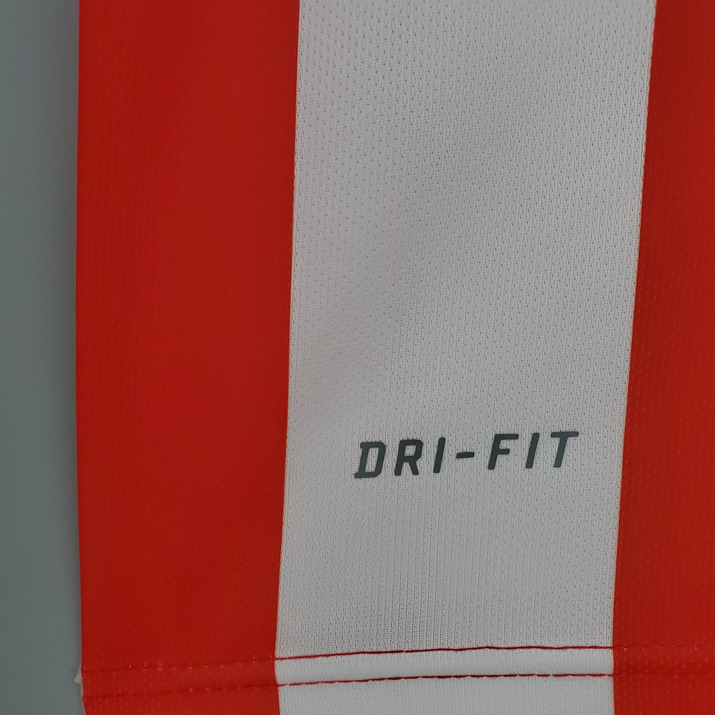 ATLĂTICO DE MADRID I 13/14 HOMBRE (RETRO)